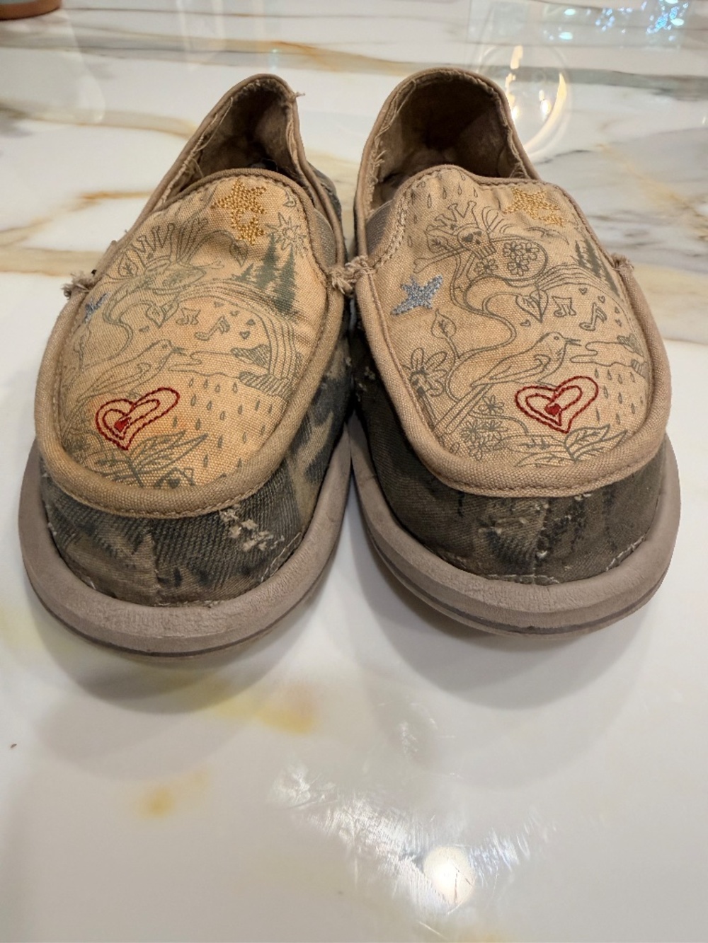 Sanuk Women's Scribble Sidewalk Surfer shoes Sz 7 M - Picture 3 of 10
